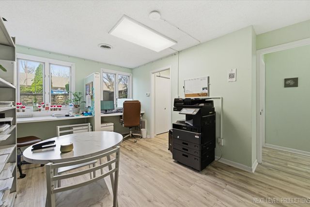 2000 Larkin Avenue 102, Elgin, IL 60123