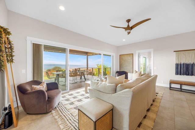 126 Hoomaikai Pl, Kula, HI 96790