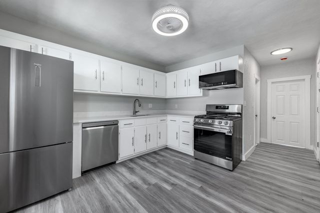 186 Marion 2, Boston, MA 02128