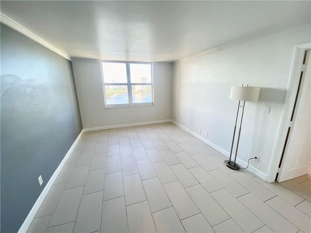 1 Las Olas Circle 905, Fort Lauderdale, FL 33316