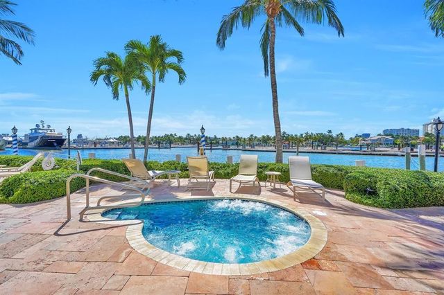 1 Las Olas Circle 905, Fort Lauderdale, FL 33316