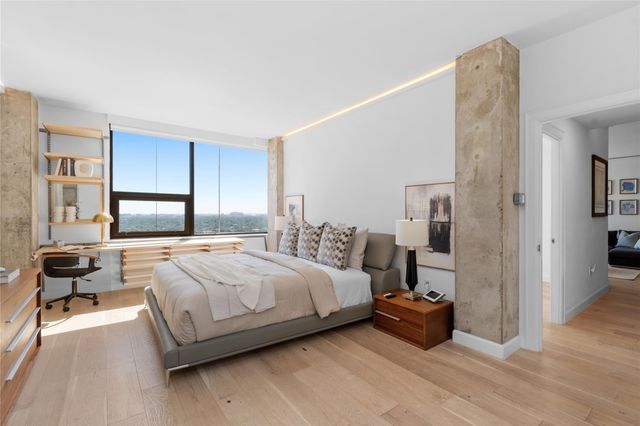 14 Greenway Plaza 23N, Houston, TX 77046