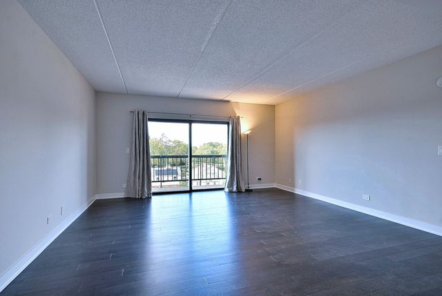 820 GRACELAND Avenue 505, Des Plaines, IL 60016