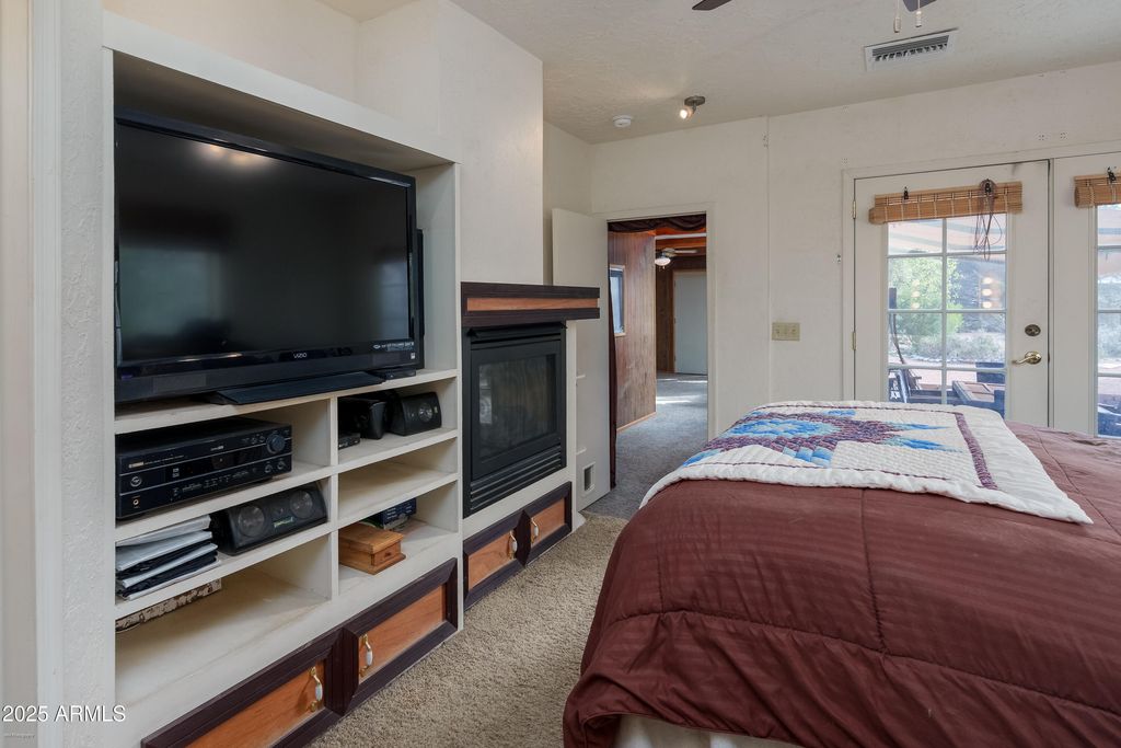 Image 11 of property listing at 3510 E Maybe Manana Way, Rimrock, AZ 86335