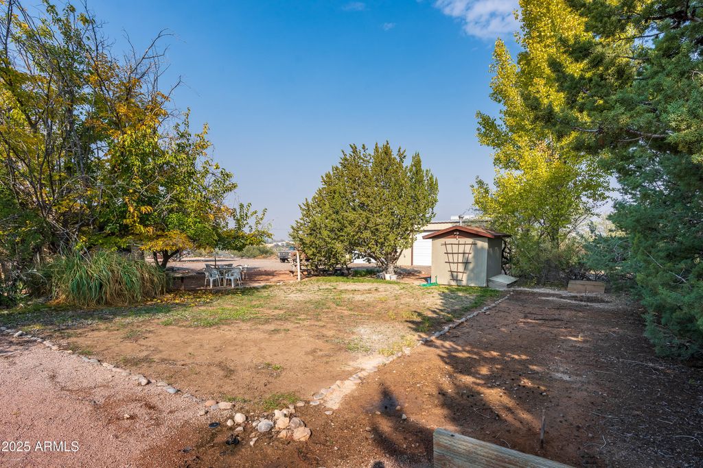 Image 23 of property listing at 3510 E Maybe Manana Way, Rimrock, AZ 86335