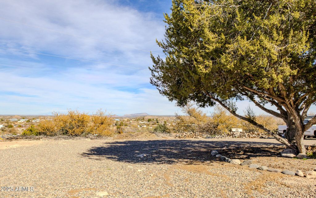 Image 35 of property listing at 3510 E Maybe Manana Way, Rimrock, AZ 86335