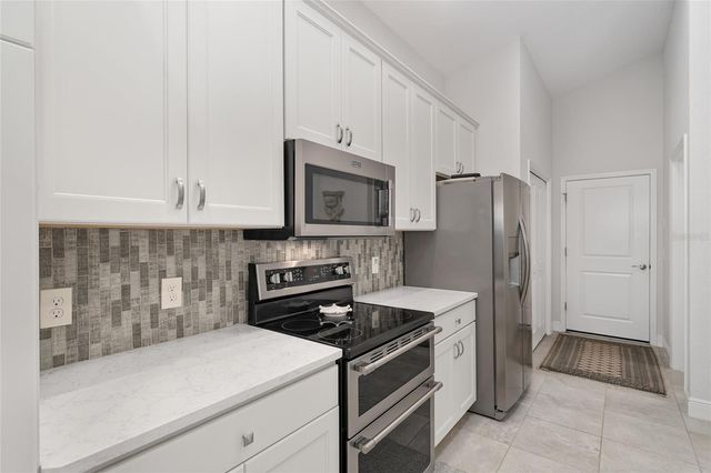 4843 AUDREY MARIE COURT, Oxford, FL 34484