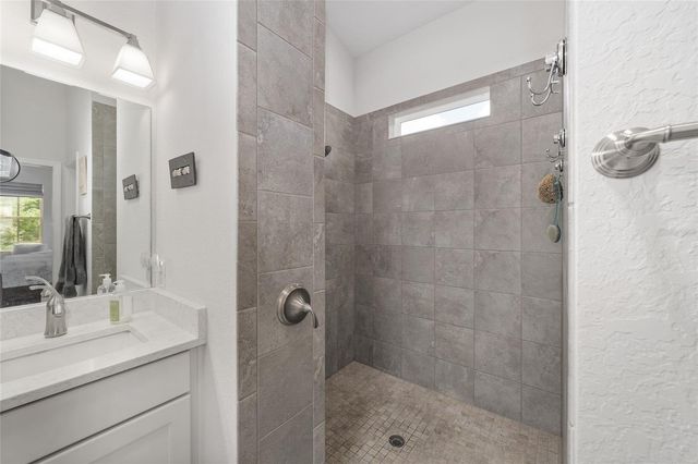 4843 AUDREY MARIE COURT, Oxford, FL 34484