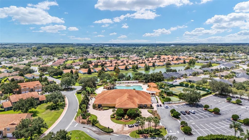 Image 45 of property listing at 4843 AUDREY MARIE COURT, Oxford, FL 34484