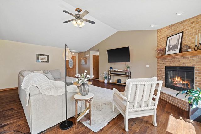 9333 Conifer COURT, Racine, WI 53406