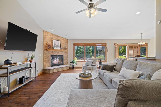 9333 Conifer COURT, Racine, WI 53406
