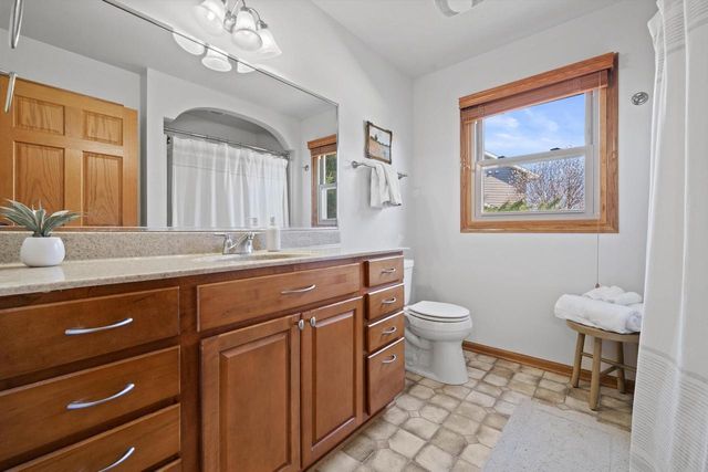 9333 Conifer COURT, Racine, WI 53406