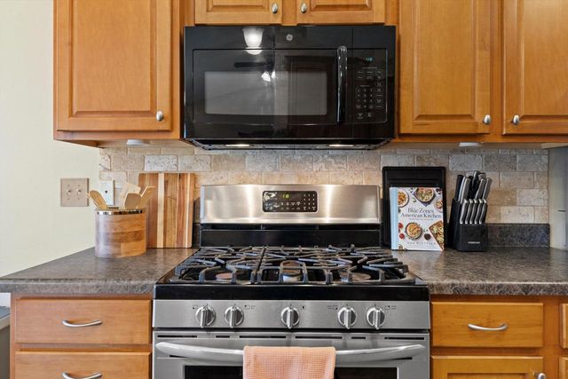 9333 Conifer COURT, Racine, WI 53406