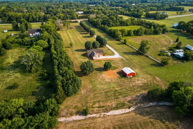 1002 Lebanon Hwy, Lebanon, TN 37087