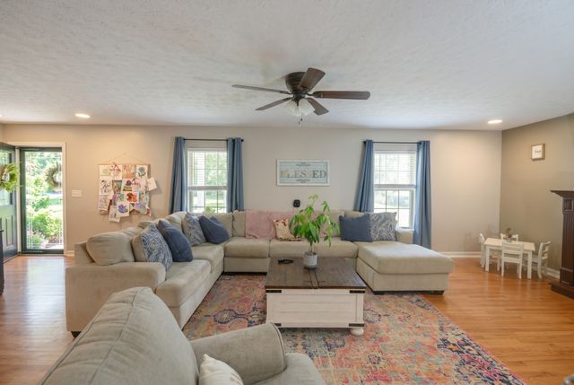 1002 Lebanon Hwy, Lebanon, TN 37087
