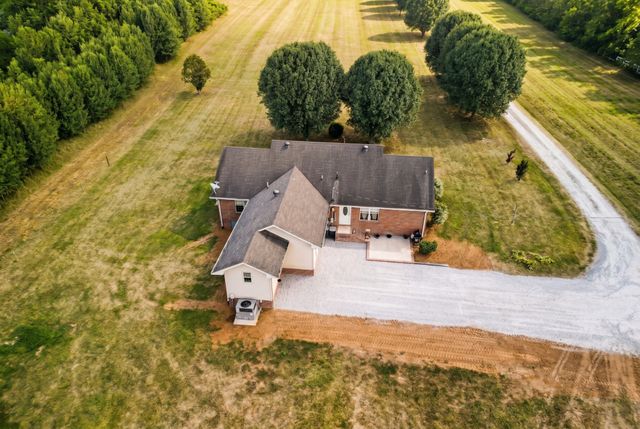 1002 Lebanon Hwy, Lebanon, TN 37087
