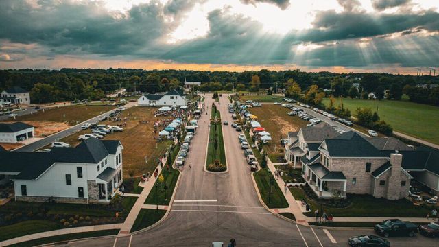 2432 Rivers Pointe Drive, Hebron, KY 41048