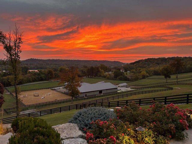 2432 Rivers Pointe Drive, Hebron, KY 41048