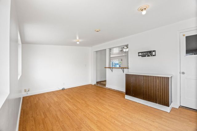 285 Kelton Drive, Salinas, CA 93906