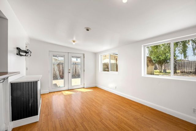 285 Kelton Drive, Salinas, CA 93906