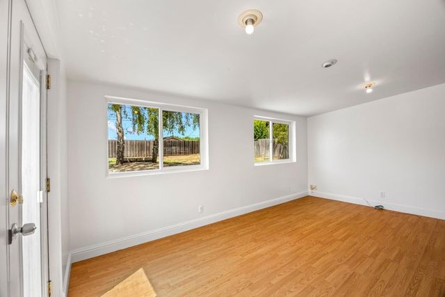 285 Kelton Drive, Salinas, CA 93906