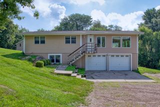 2129 Idaho Drive, Pella, IA 50219