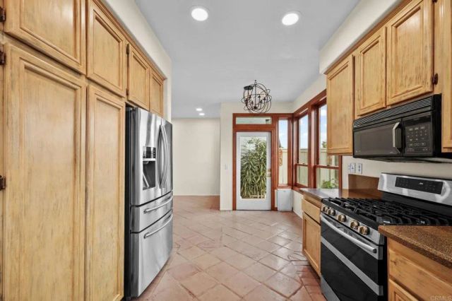 11216 Caminito Aclara, San Diego, CA 92126
