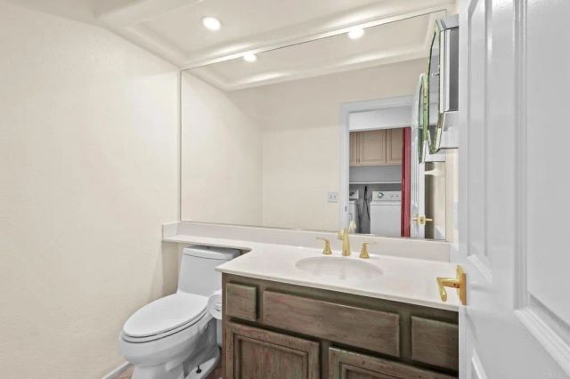 11216 Caminito Aclara, San Diego, CA 92126