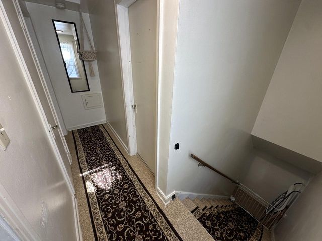 2349 S 77th STREET, West Allis, WI 53219