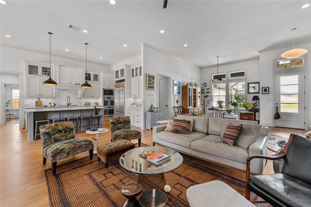 13062 Rainier Drive, Woodway, TX 76712