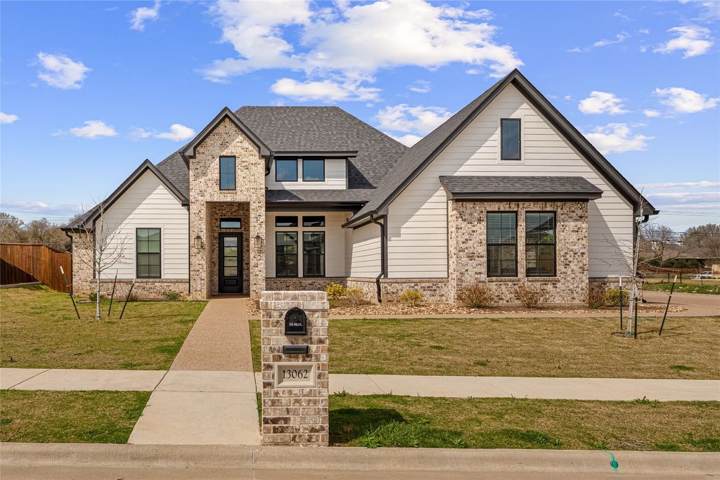 13062 Rainier Drive, Woodway, TX 76712