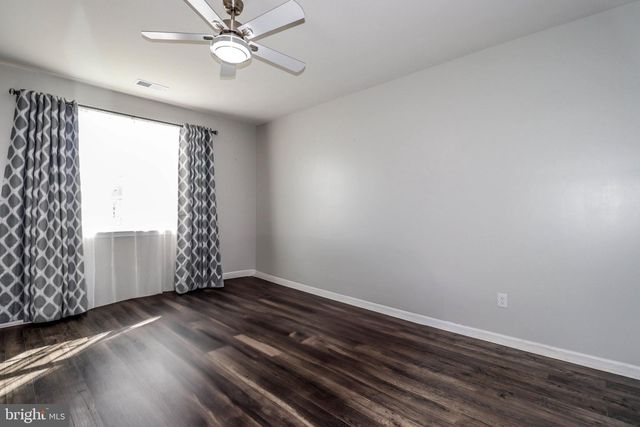 5 PRESTON LN, Delanco, NJ 08075