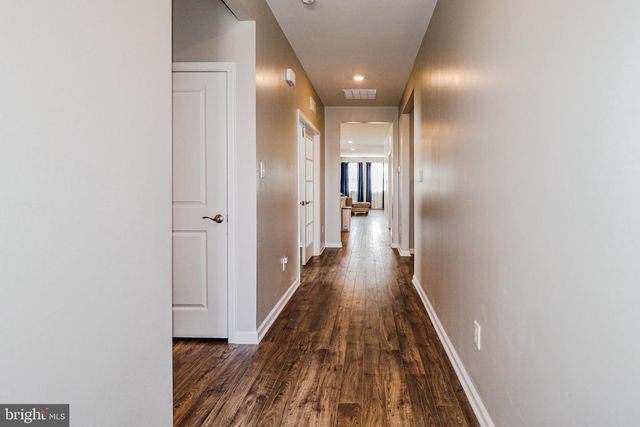 5 PRESTON LN, Delanco, NJ 08075