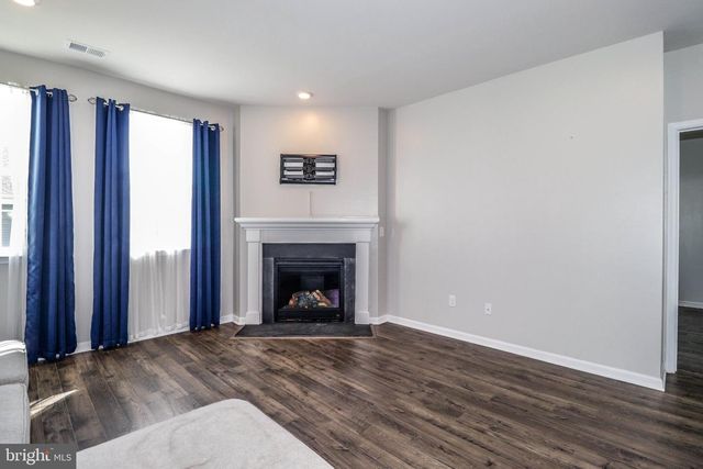 5 PRESTON LN, Delanco, NJ 08075
