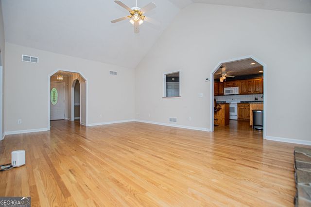 1475 N Flat Rock Road, Douglasville, GA 30134