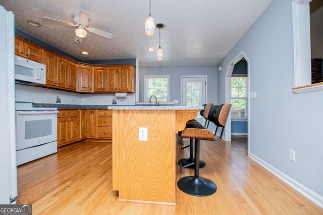 1475 N Flat Rock Road, Douglasville, GA 30134