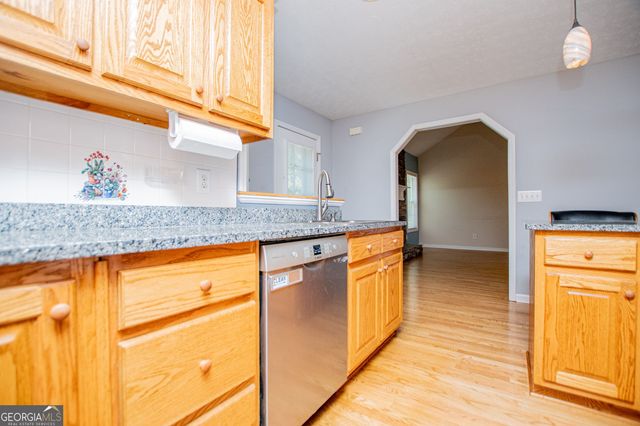 1475 N Flat Rock Road, Douglasville, GA 30134
