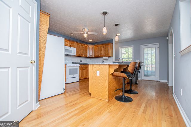 1475 N Flat Rock Road, Douglasville, GA 30134