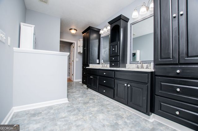 1475 N Flat Rock Road, Douglasville, GA 30134