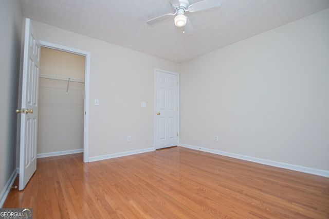 1475 N Flat Rock Road, Douglasville, GA 30134