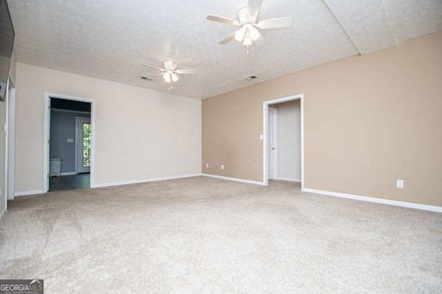 1475 N Flat Rock Road, Douglasville, GA 30134
