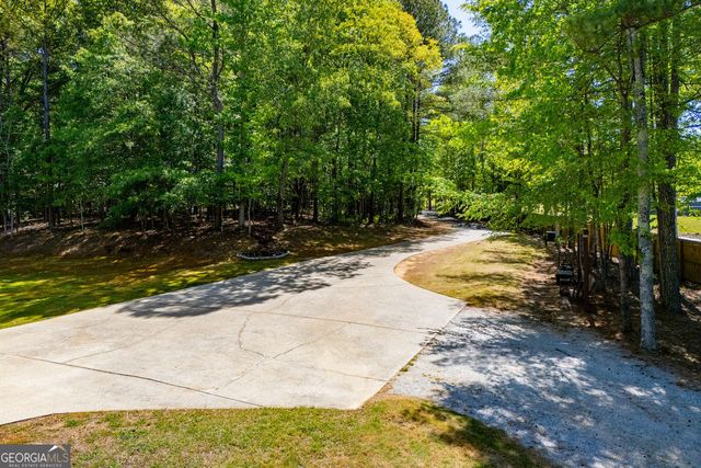 1475 N Flat Rock Road, Douglasville, GA 30134