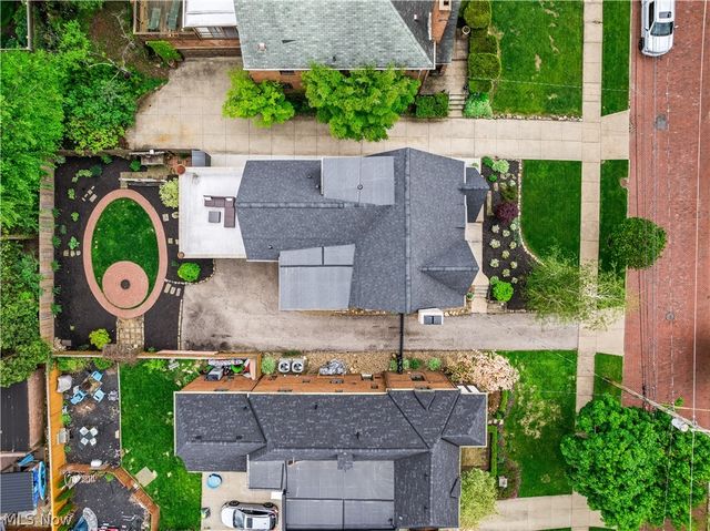 710 Mentor Road, Akron, OH 44303