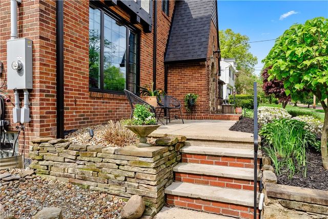 710 Mentor Road, Akron, OH 44303