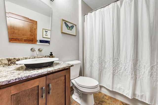 3235 HICKORY RIDGE LANE, Green Bay, WI 54311