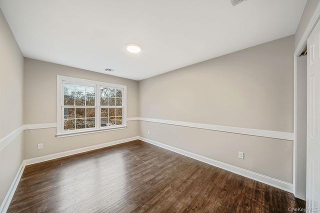 30 Lakeview Drive, Mastic Beach, NY 11951