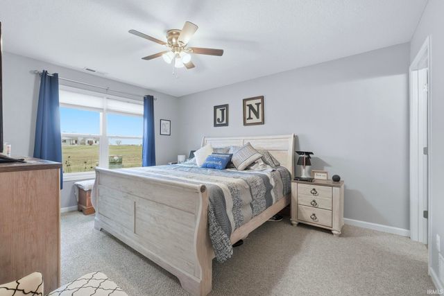 2010 Greyson Drive, Auburn, IN 46706