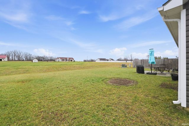 2010 Greyson Drive, Auburn, IN 46706