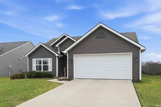 2010 Greyson Drive, Auburn, IN 46706
