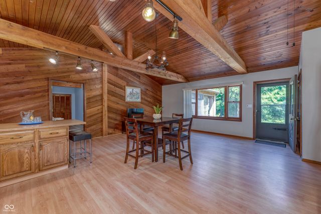 10296 N State Road 13, Elwood, IN 46036